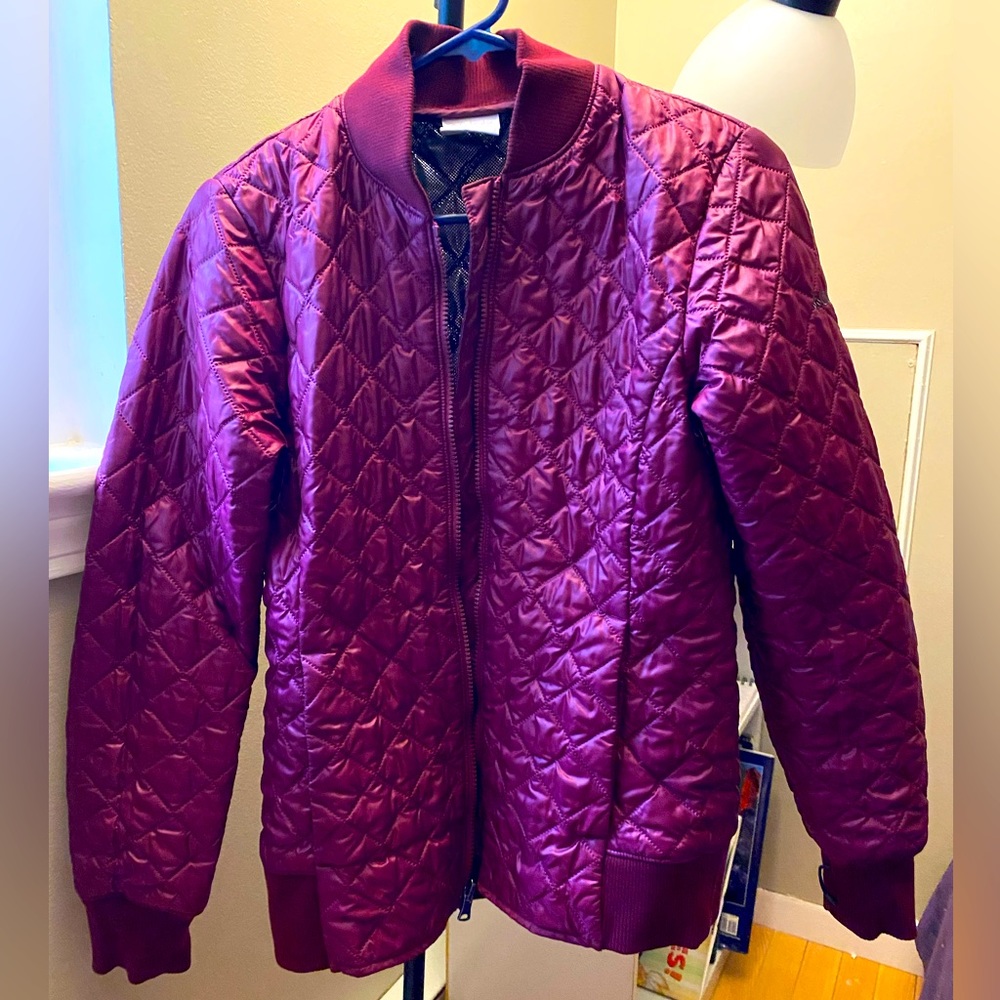 Adorable magenta Columbia insulated light jacket